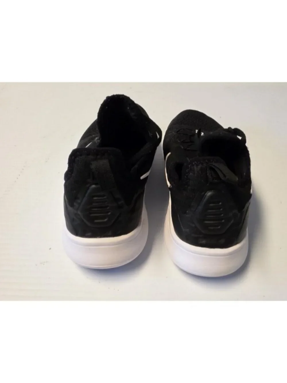Nike Free TR 8 Women's Shoes Size 7 Black In Excellent Condition!